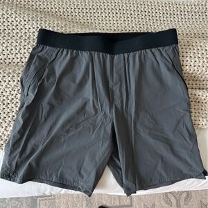 Ten Thousand Tactical shorts Medium 7”